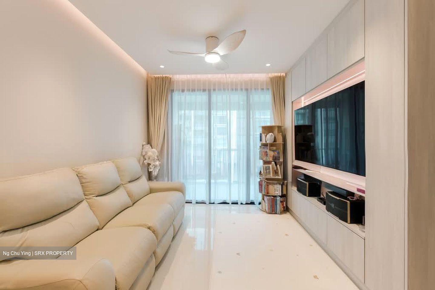 Treasure at Tampines (D18), Condominium #574444001